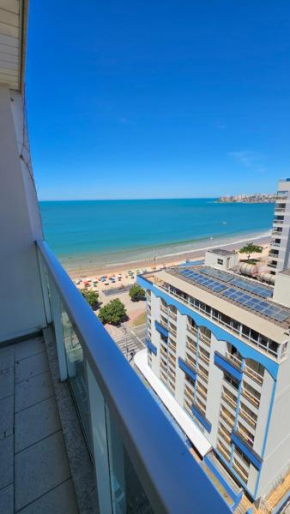 Maravilhoso 3 quartos com vista para o mar 3 quartos wifi pés na areia